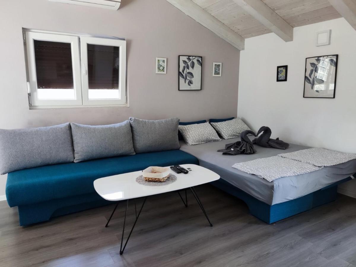 Ferienwohnung Viva 1 Rovinj Exterior foto